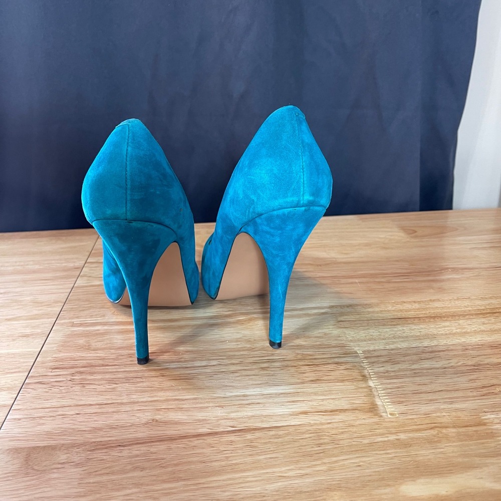 Talbots Teal Blue Suede Pumps Round Toe Stiletto Heels Made in Brazil 10W - Picture 3 of 9